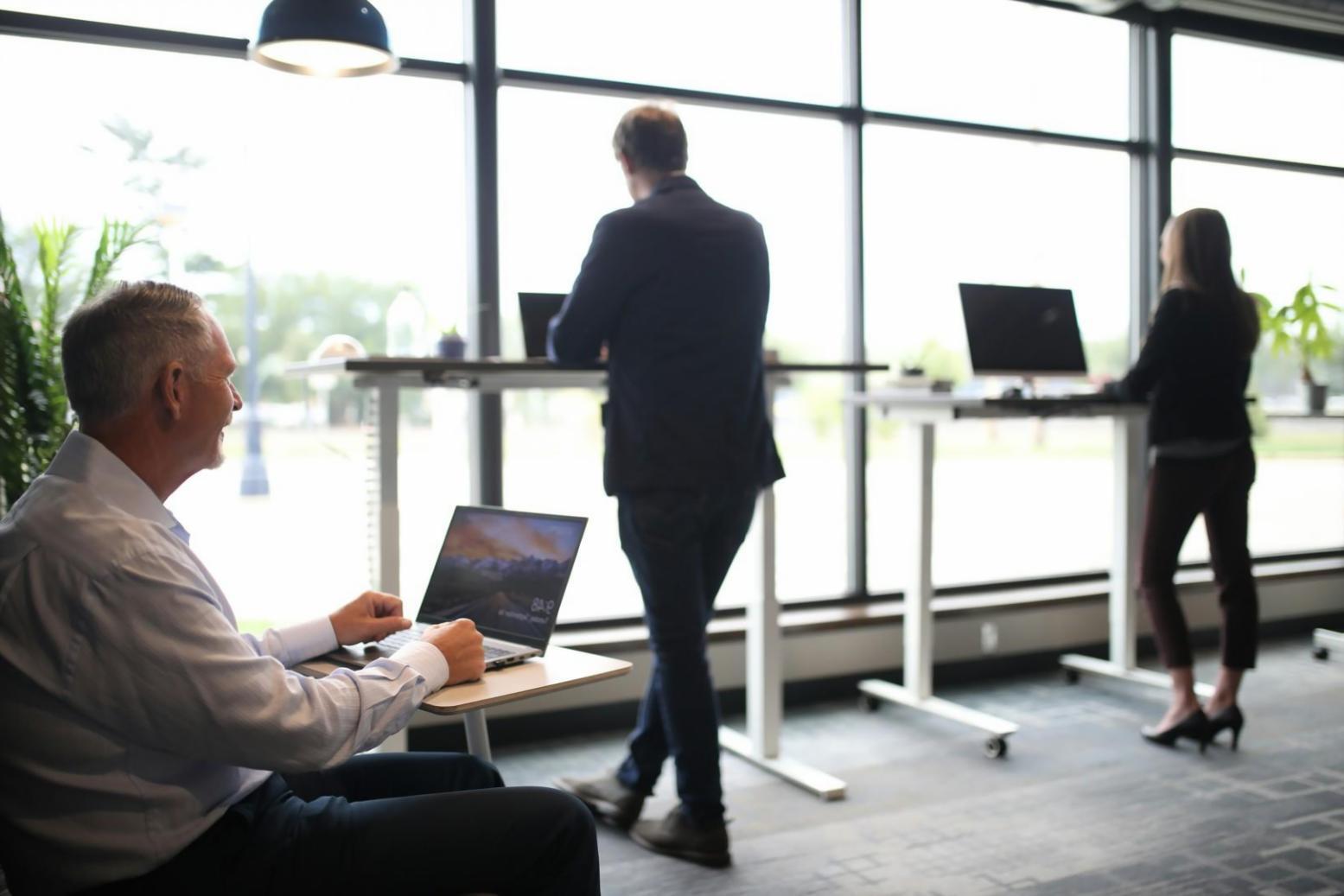 Interface de collecte de données financières automatisée